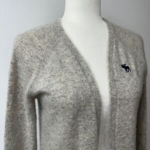 Abercrombie & Fitch Heathered Light Gray Open Cardigan with Navy Moose Logo